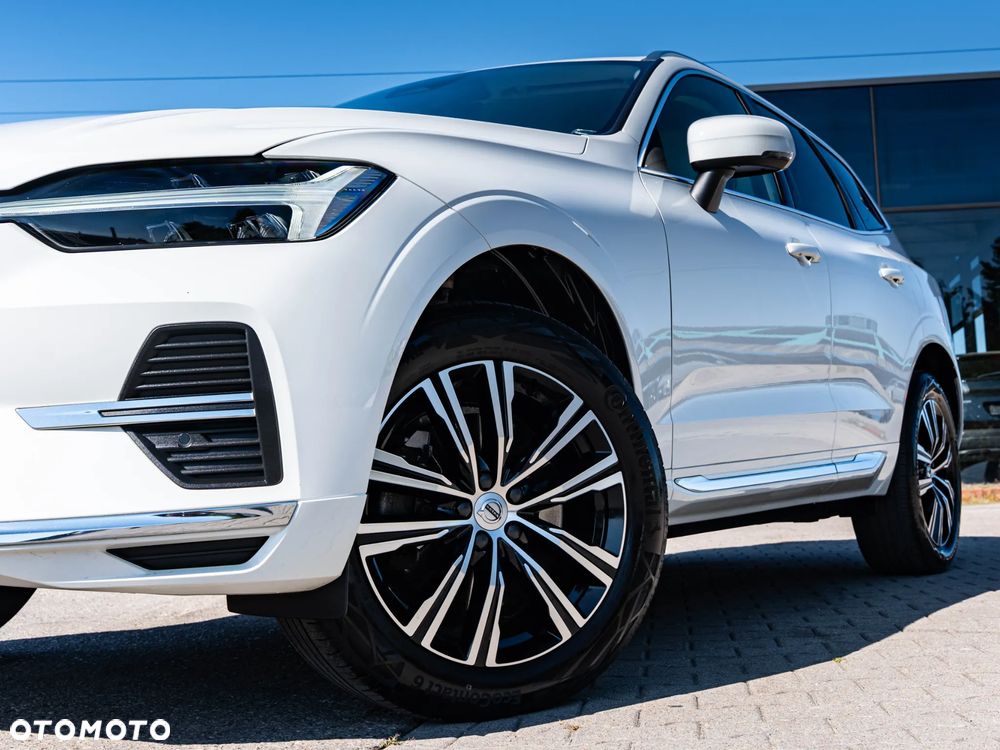 Volvo XC 60 B4 D AWD Ultimate Bright - 20