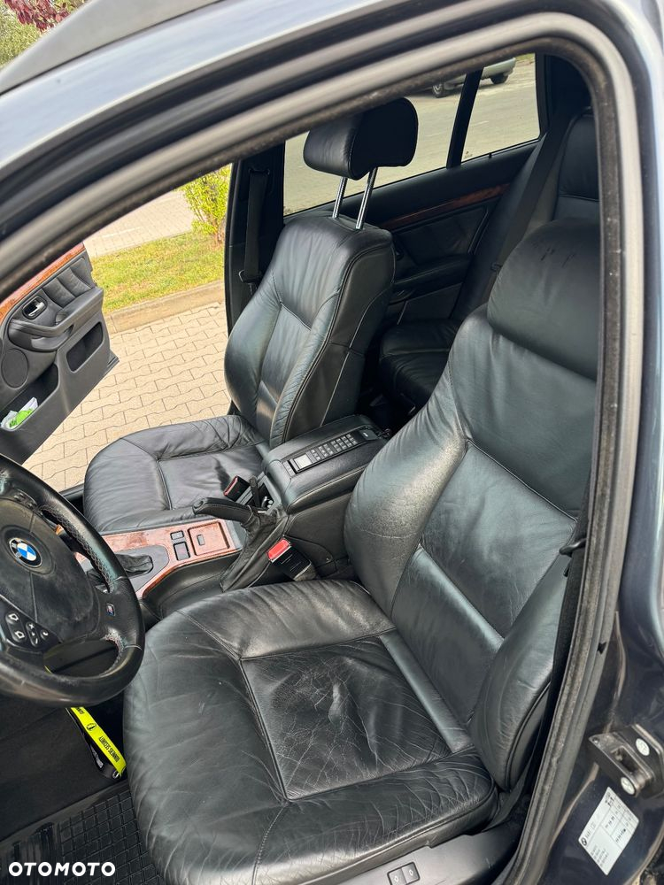 BMW Seria 5 - 19