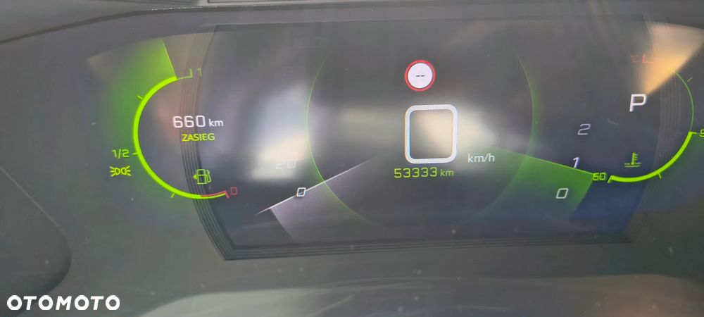 Peugeot 2008 1.2 PureTech Allure S&S EAT8 - 10