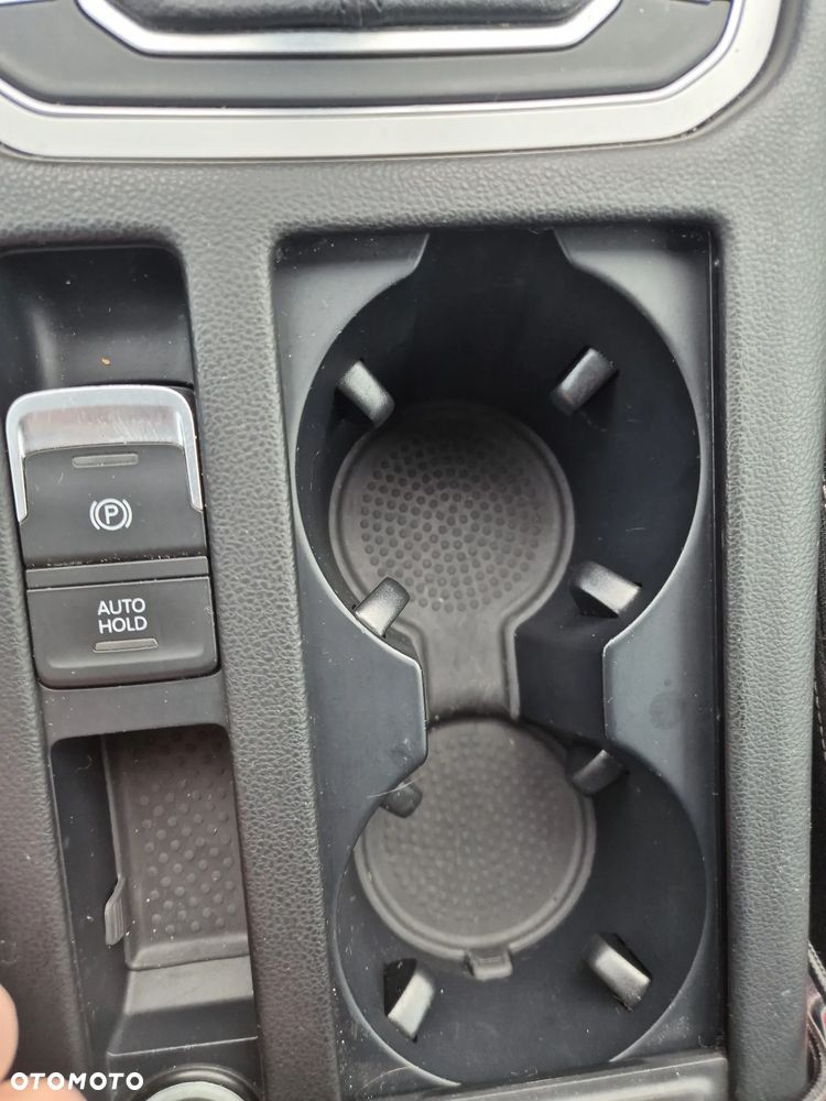 Volkswagen Passat 2.0 TDI (BlueMotion Technology) Highline - 18