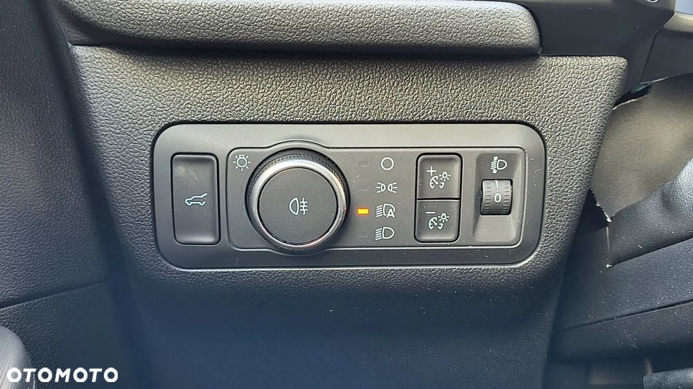 Ford Kuga 2.5 FHEV AWD ST-Line X - 18
