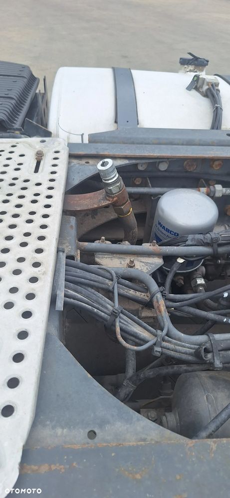 DAF CF85 - 7
