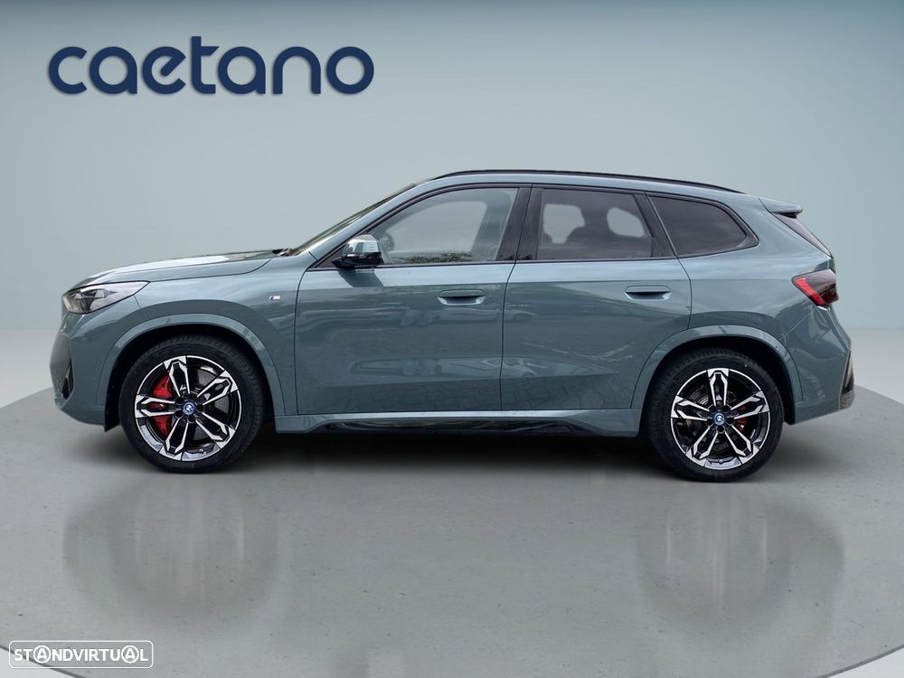BMW iX1 eDrive20 Pack Desportivo M Pro - 26