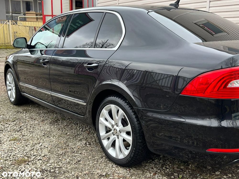 Skoda Superb 3.6 FSI 4x4 Platinum DSG - 11