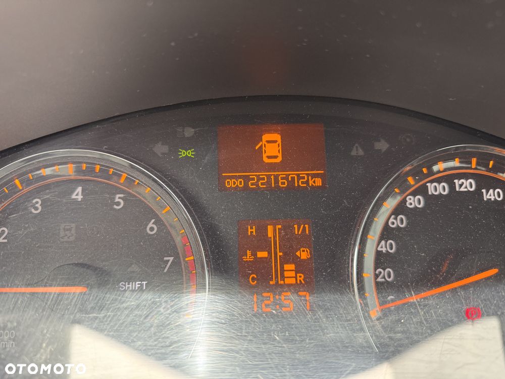 Toyota Avensis 1.8 Luna MS - 4