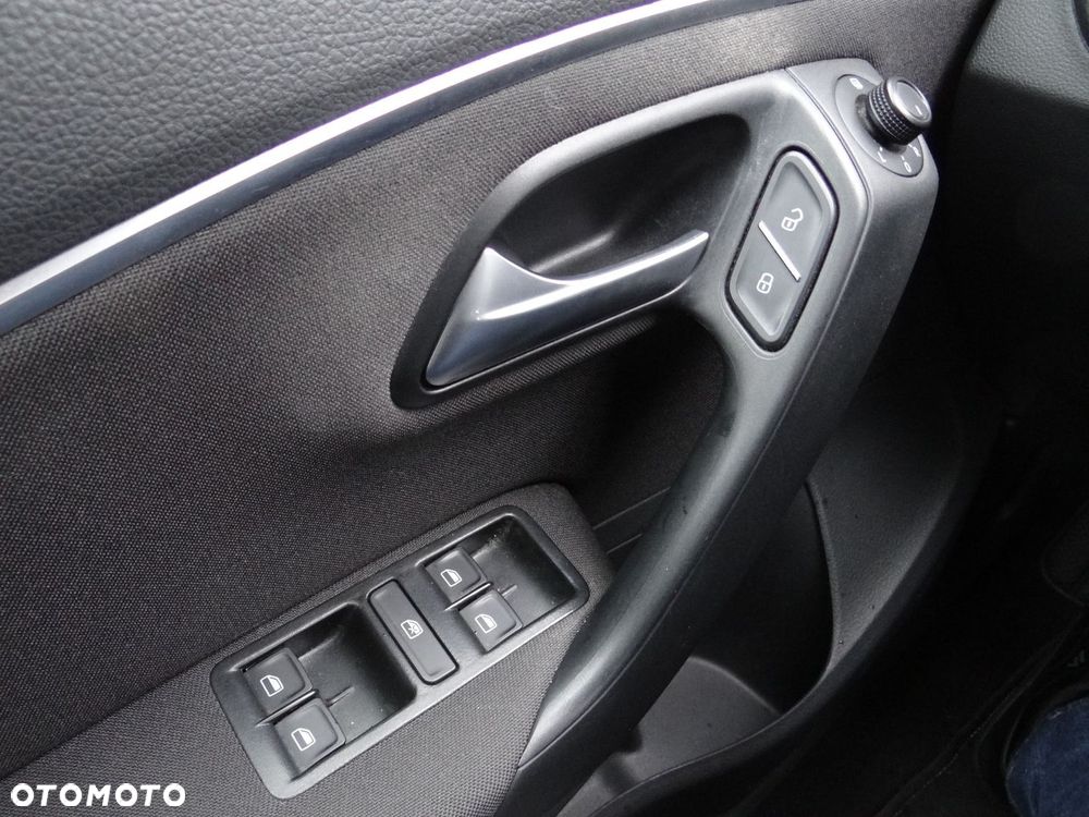 Volkswagen Polo 1.2 TSI BMT Comfortline - 9