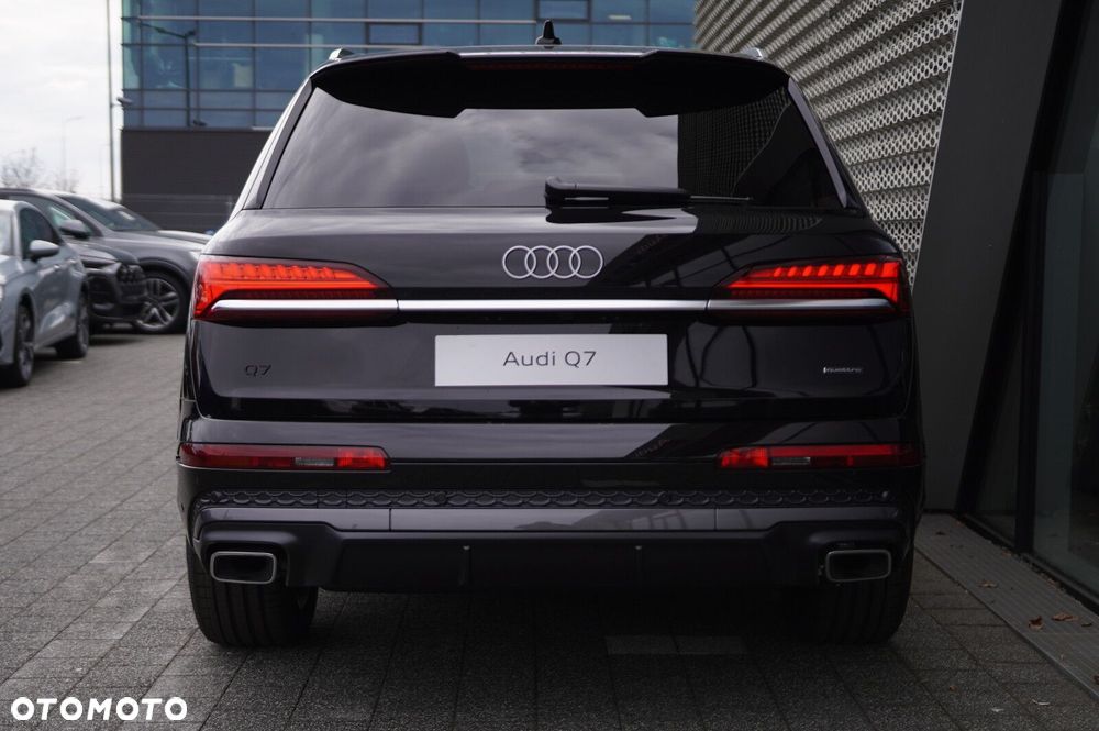 Audi Q7 - 4