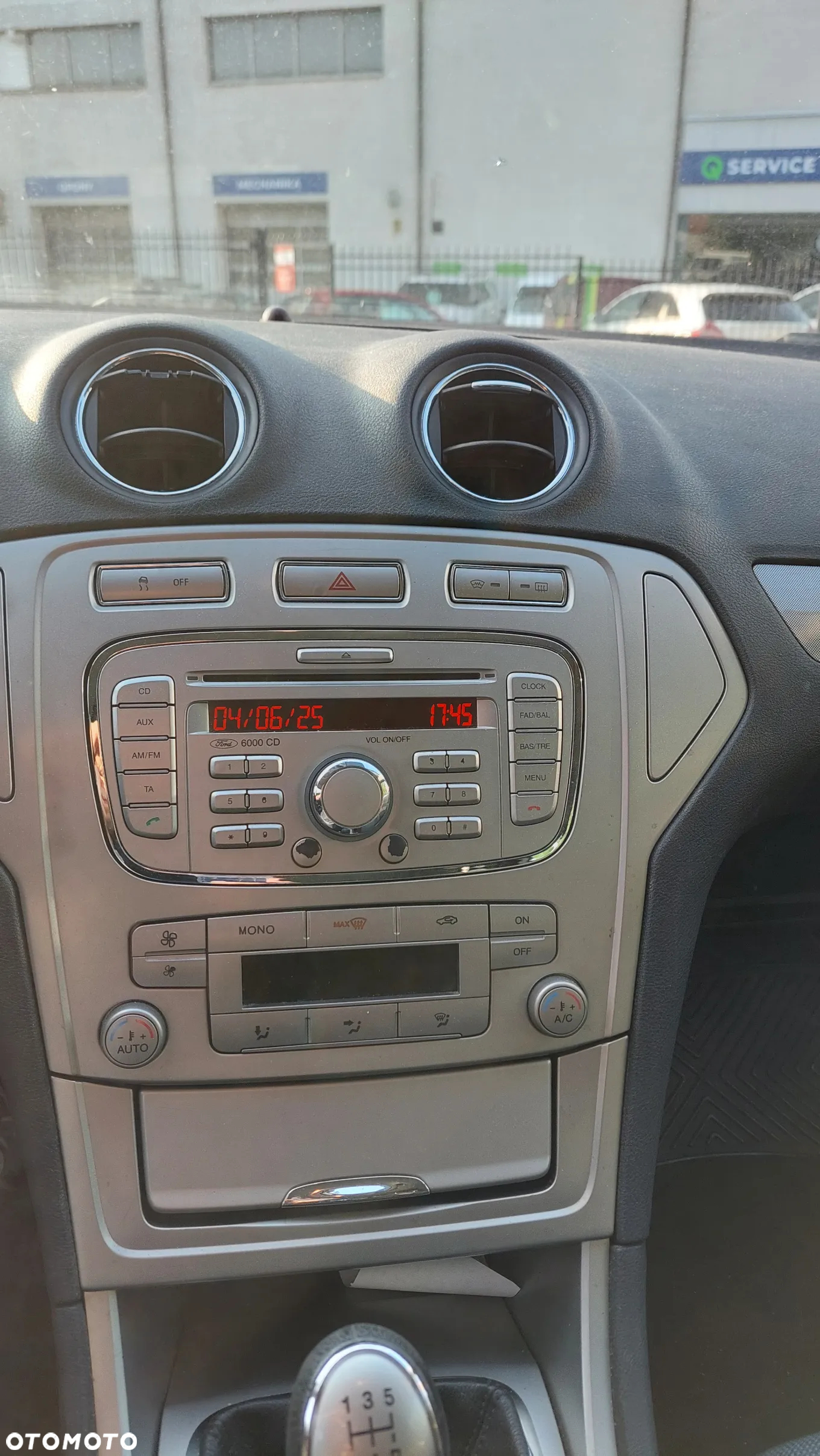 Ford Mondeo 1.6 Gold X - 8