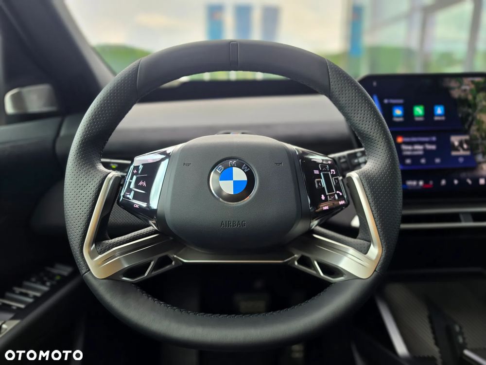 BMW iX3 50 xDrive 113.4kWh - 21