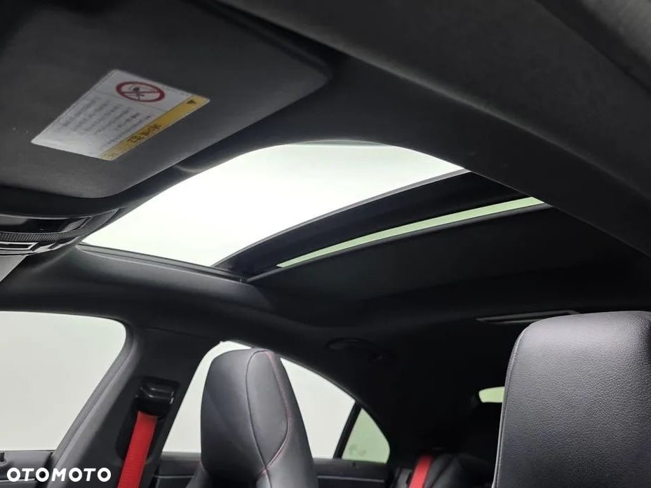 Mercedes-Benz CLA AMG 45 4Matic 7G-DCT - 13