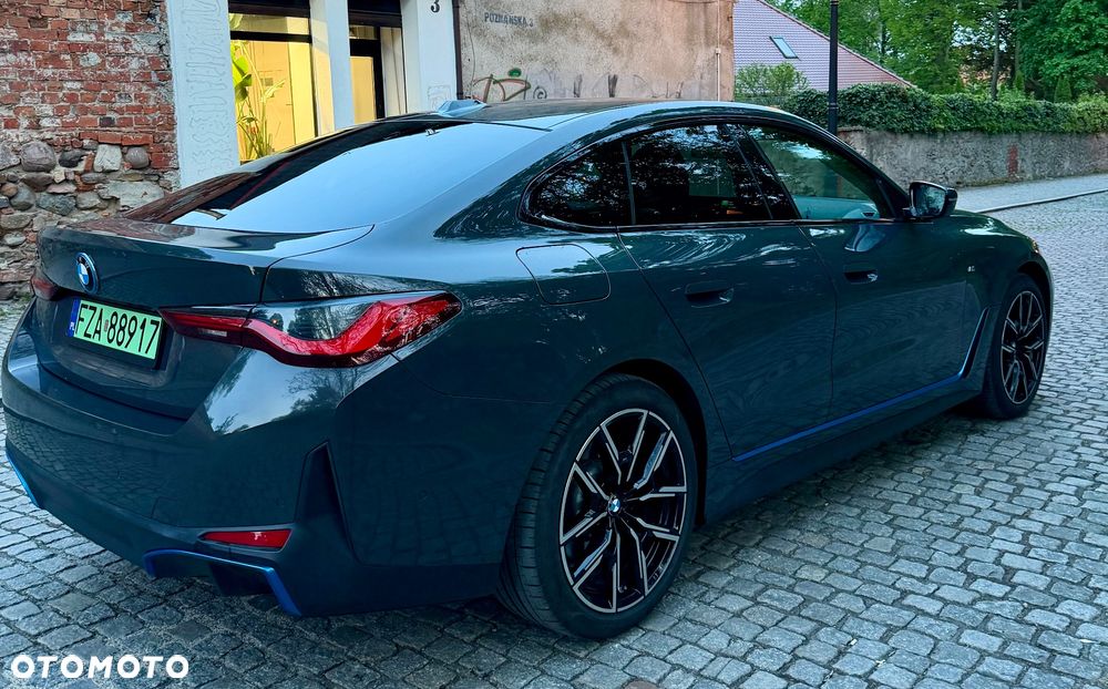 BMW i4 eDrive35 Gran Coupe - 16