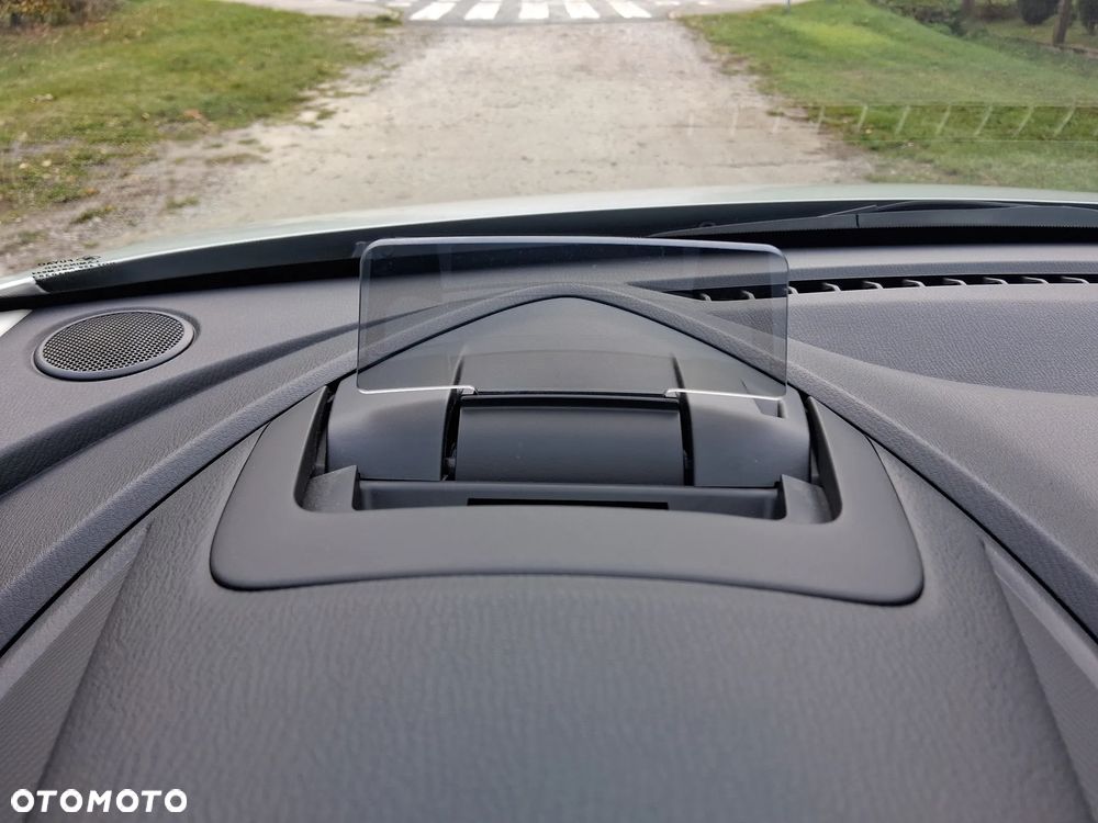 Mazda 2 SKYACTIV-G 90 Exclusive-Line - 24