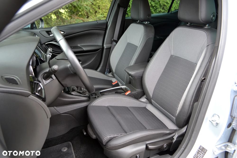 Opel Astra - 19