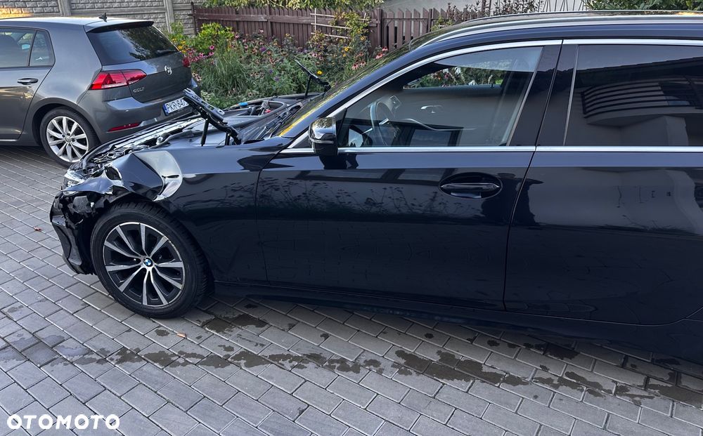 BMW Seria 3 318d MHEV Sport Line - 21