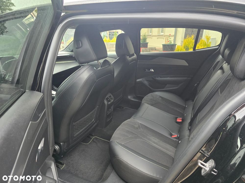 Peugeot 408 1.2 PureTech GT S&S EAT8 - 7