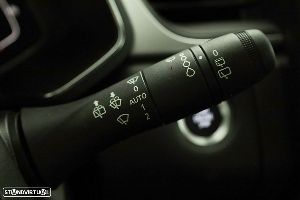 Renault Captur 1.0 TCe Techno Bi-Fuel - 18