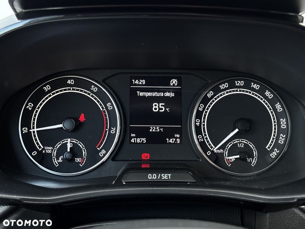 Skoda Fabia 1.0 Ambition - 17