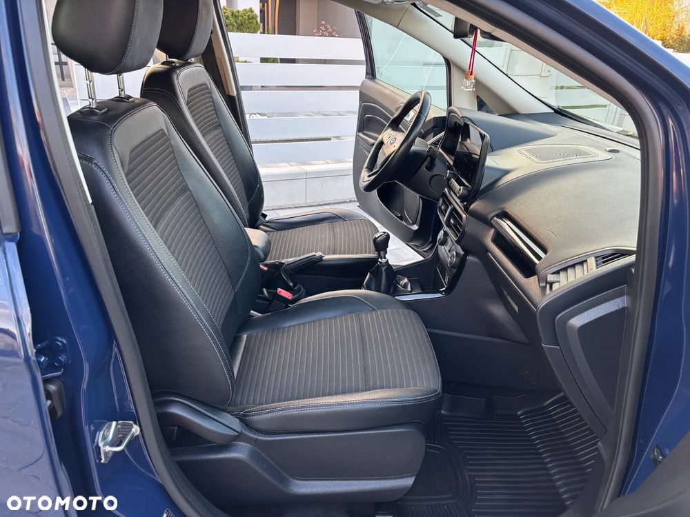 Ford EcoSport 1.0 EcoBoost TITANIUM - 26