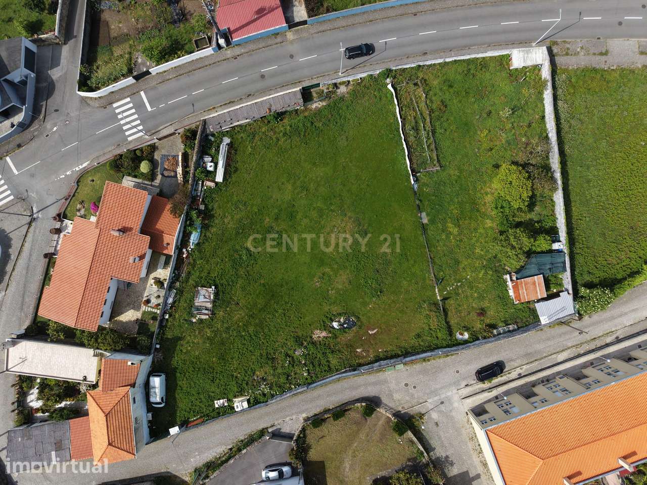 Terreno na Areosa com Vista Mar e Excelente Potencial de Investimento - Grande imagem: 3/4