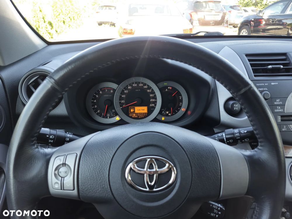Toyota RAV4 2.0 4x4 Team - 10