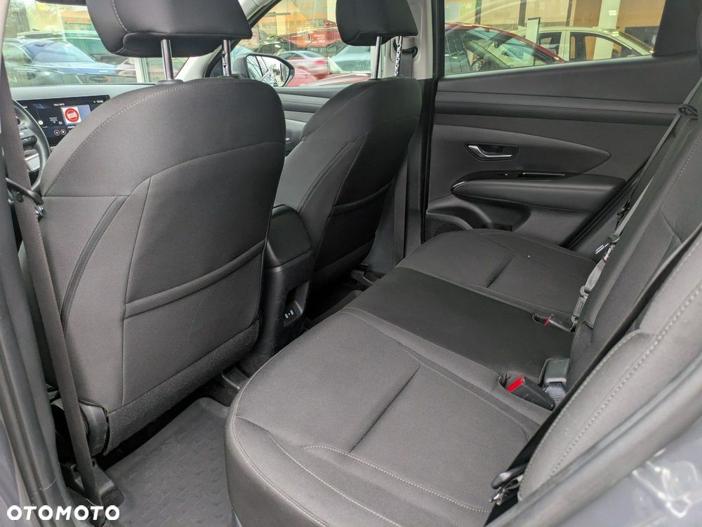 Hyundai Tucson 1.6 T-GDi HEV Smart 2WD - 13