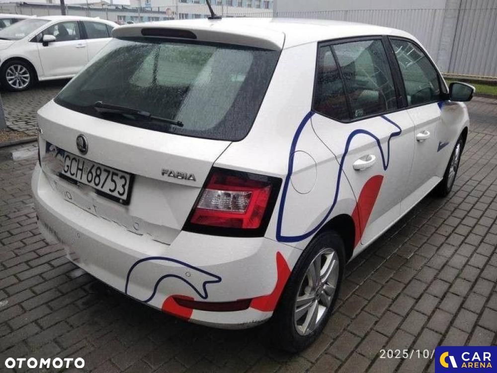 Skoda Fabia - 4