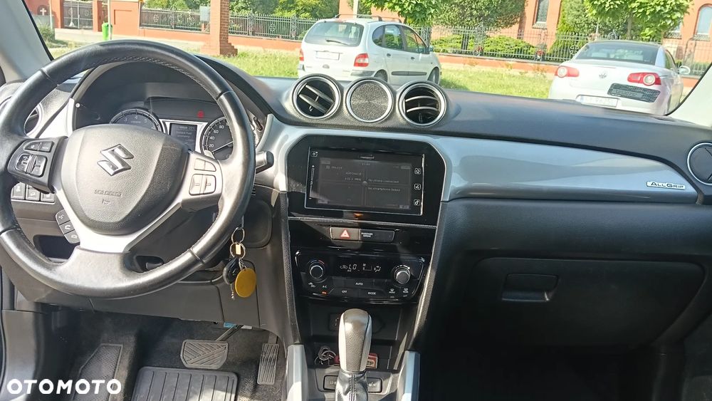 Suzuki Vitara 1.6 Premium 4WD - 27
