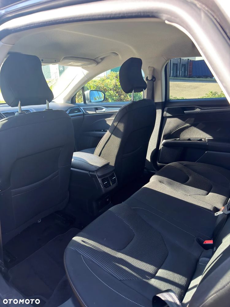 Ford Mondeo 2.0 EcoBlue Titanium - 19