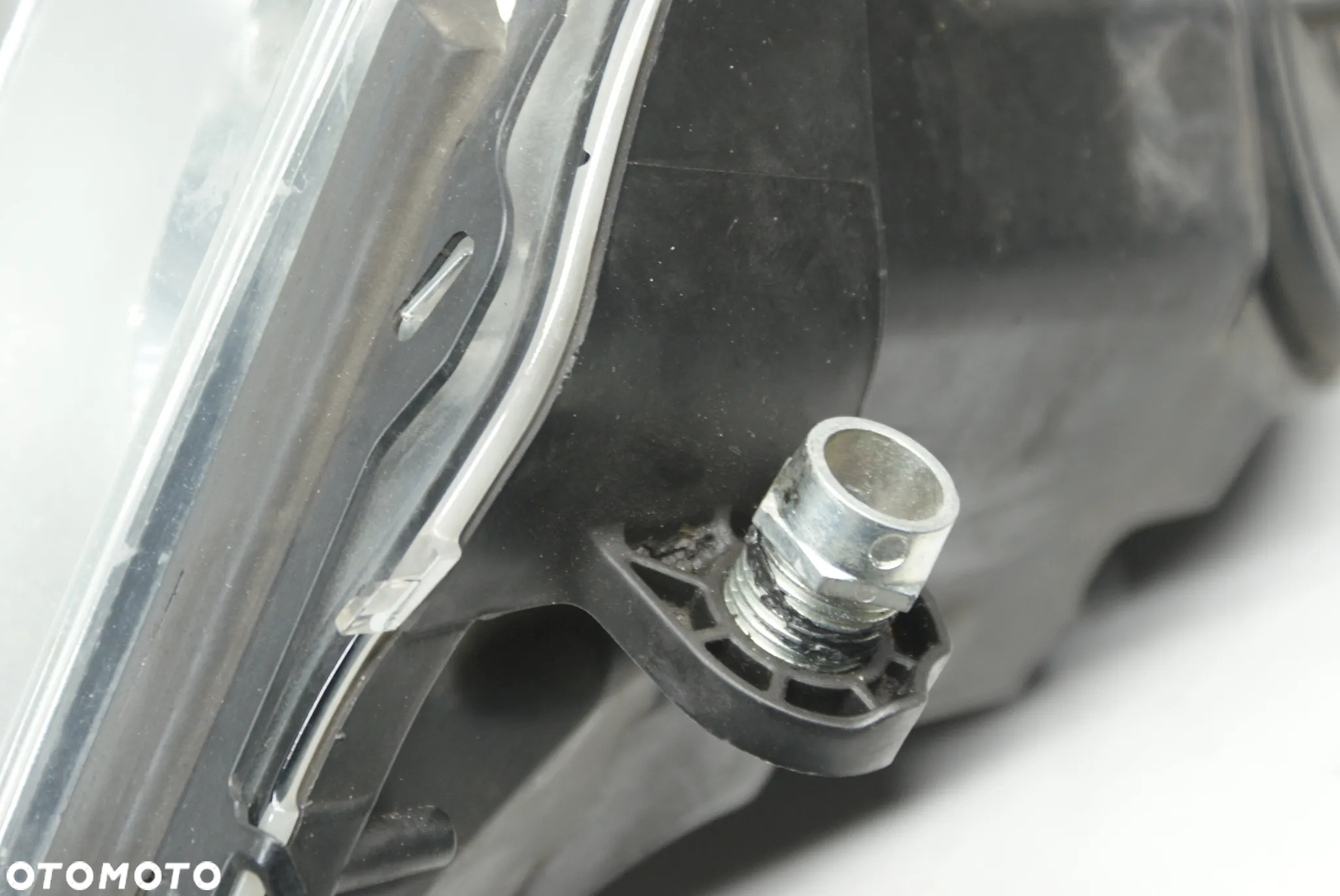Lampy przednie Mercedes W 212 - 7