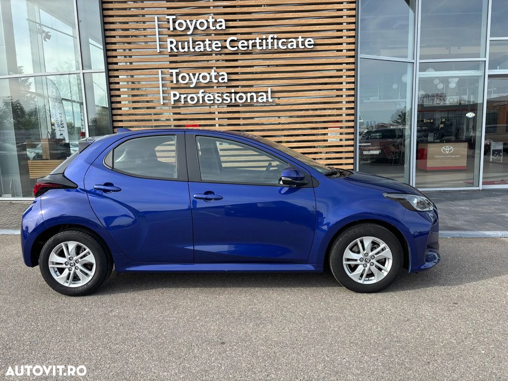 Toyota Yaris 1.5 VVT-i HSD Dynamic - 9