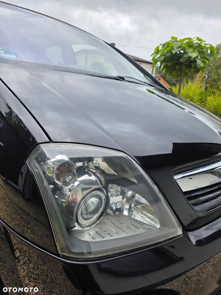 Opel Meriva 1.6 16V Innovation 110 Jahre - 14