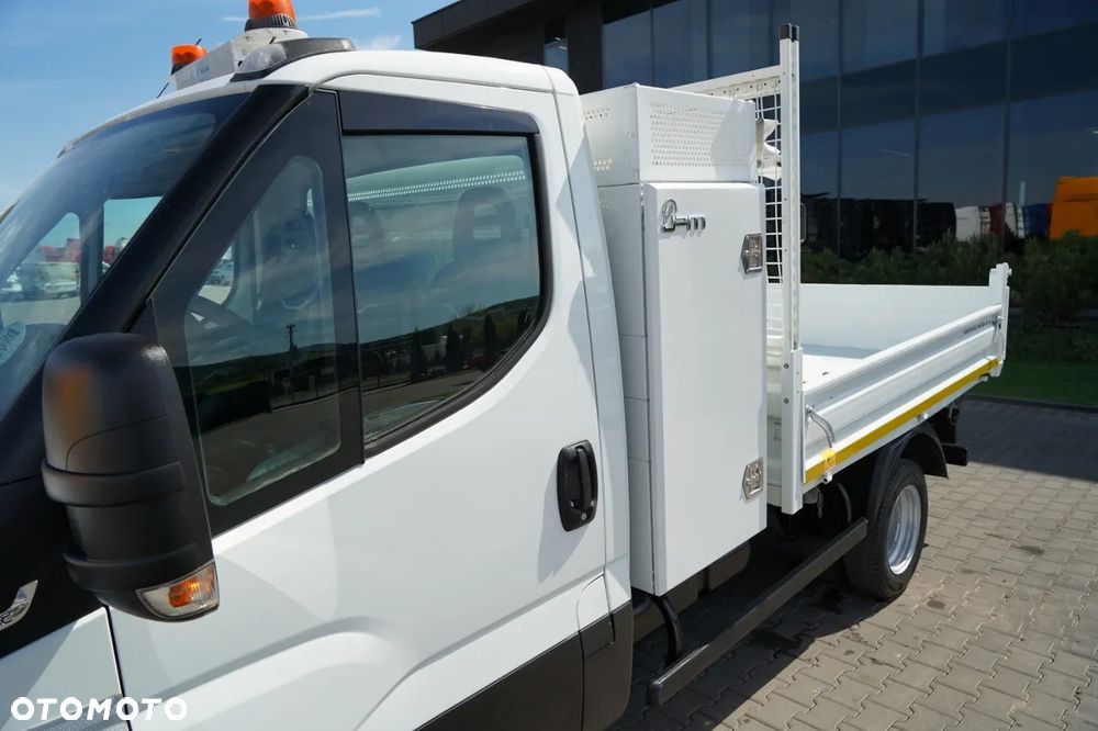 Iveco DAILY 35-140 / WYWROTKA  3 stronna  / BLIŹNIAK / HI-MATIC  / BLOKADA MOSTU / SPROWADZONY - 18