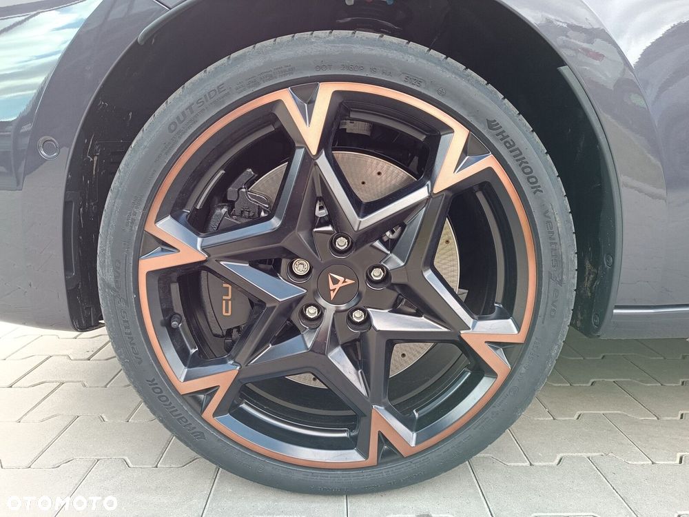 Cupra Leon Sportstourer 2.0 TSI 4Drive VZ DSG - 9