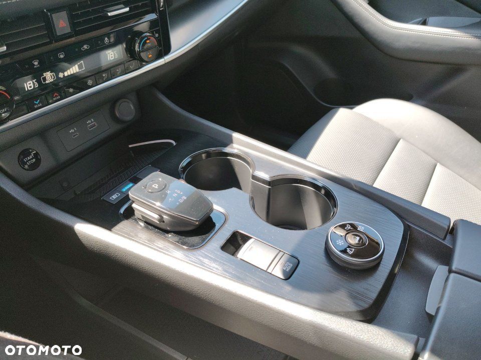 Nissan X-Trail - 17