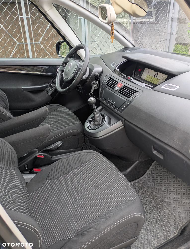 Citroën C4 Picasso - 6