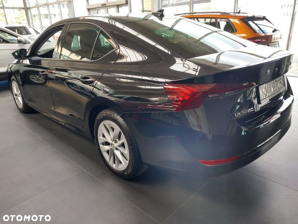 Skoda Octavia - 3
