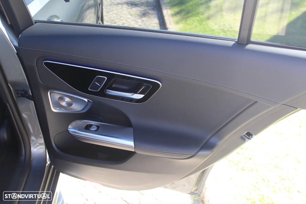 Mercedes-Benz C 300 de T 9G-TRONIC AMG Line - 33