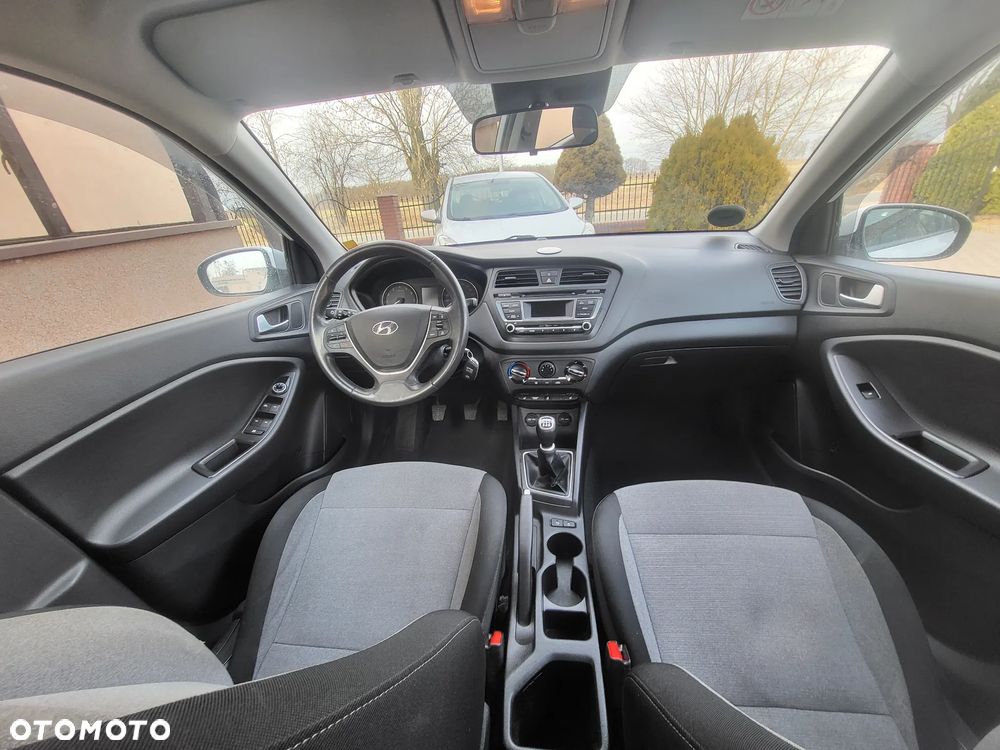 Hyundai i20 - 7