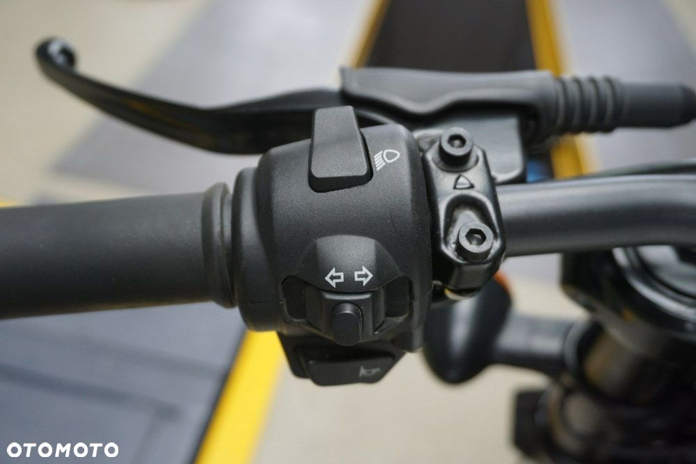 Harley-Davidson Street Rod XG 750A - 5