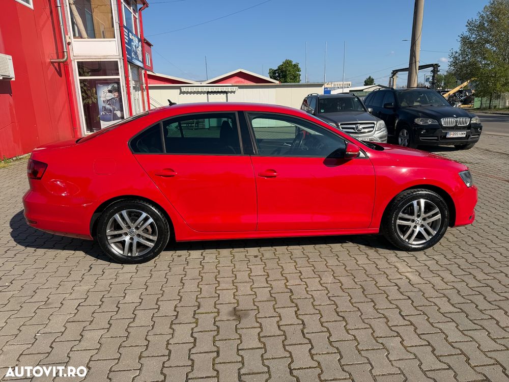 Volkswagen Jetta 1.2 TSI Comfortline - 10