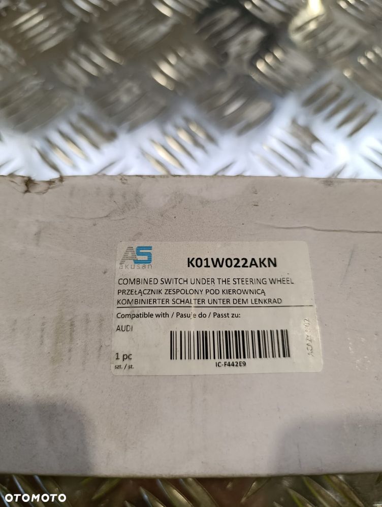 Przełącznik zespolony kolumny kierowniczej K01W022AKN - 2