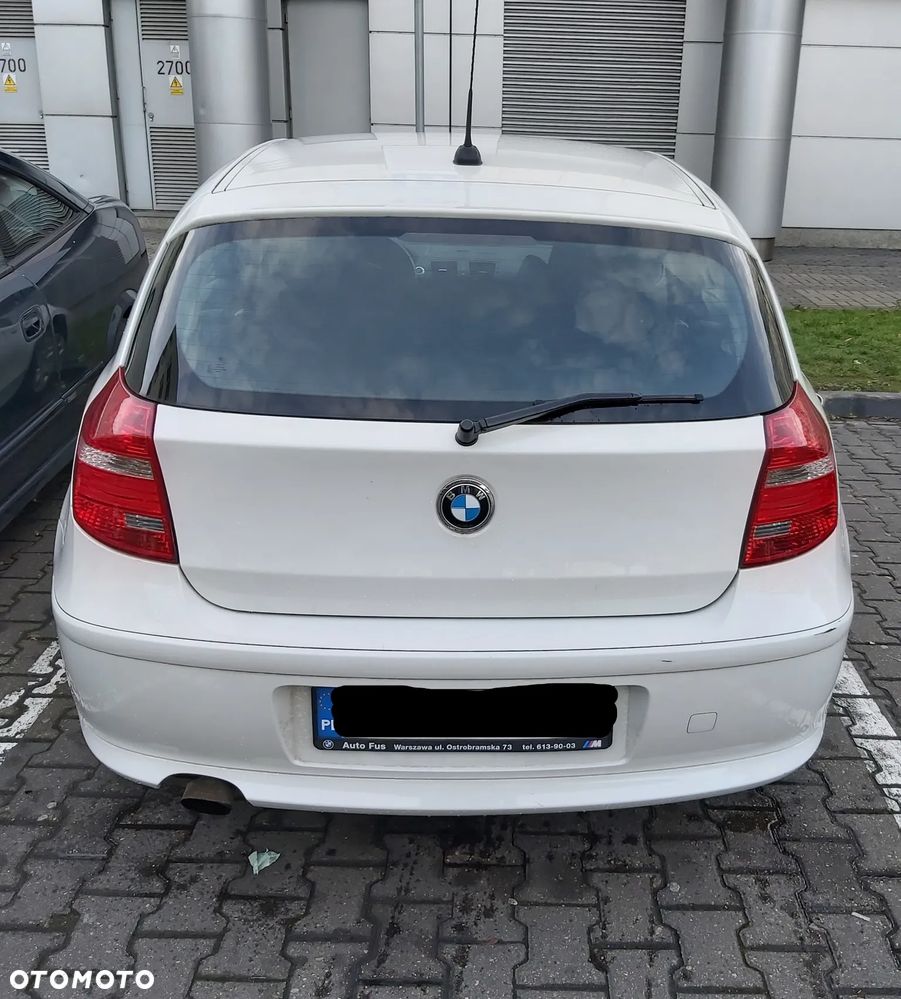 BMW Seria 1 116i - 4