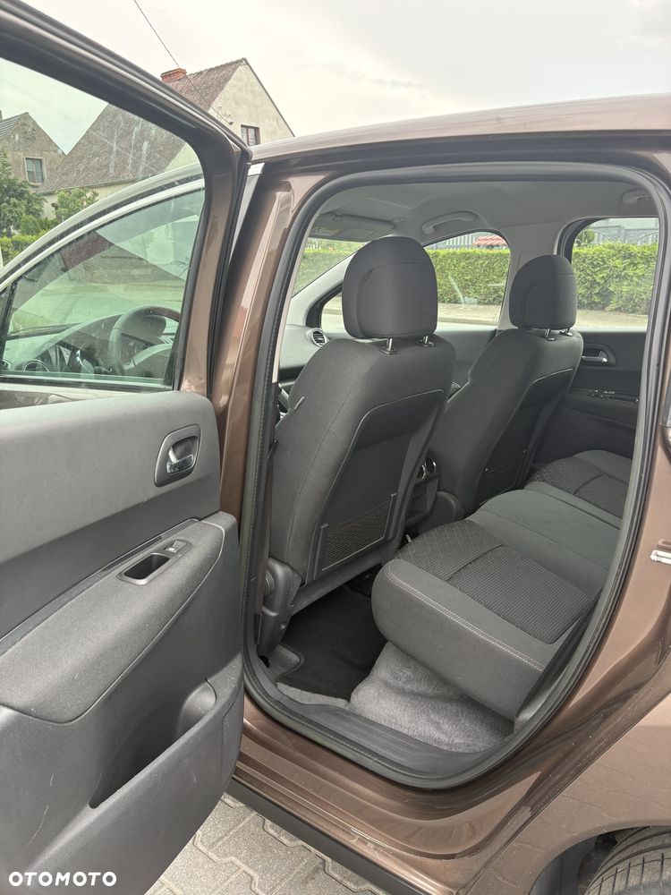 Peugeot 3008 - 10