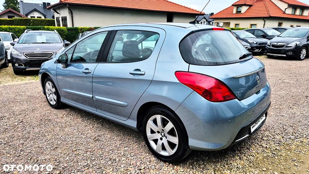 Peugeot 308 1.6 Premium - 16