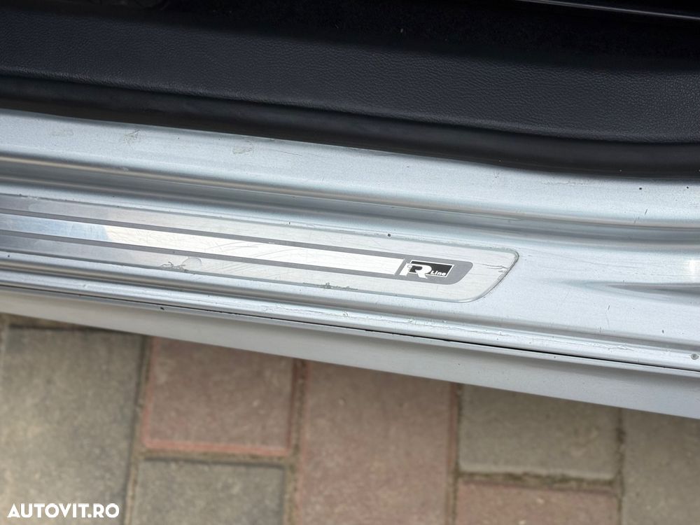 Volkswagen Golf 1.6 TDI DPF Exclusive - 15