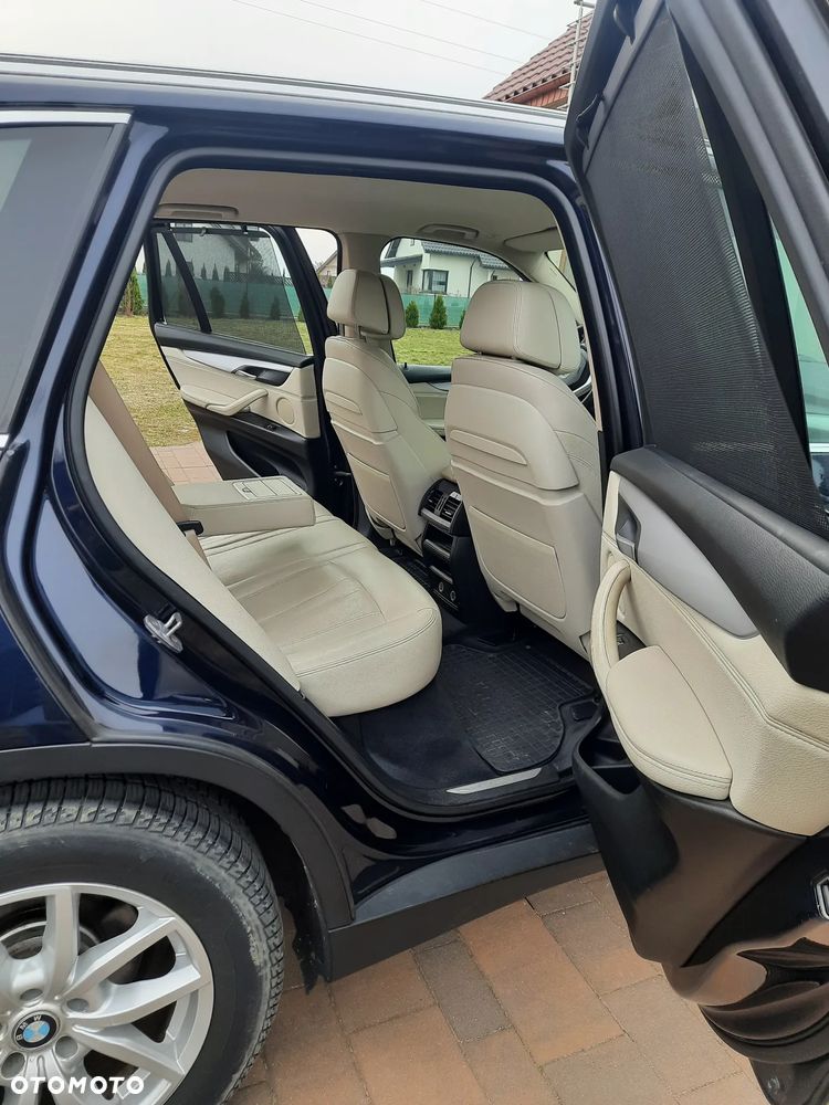 BMW X5 xDrive30d Sport-Aut - 7