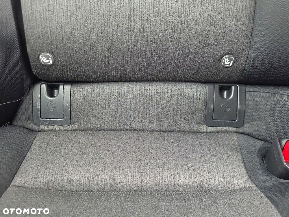 Toyota Camry 2.5 Hybrid Comfort CVT - 24