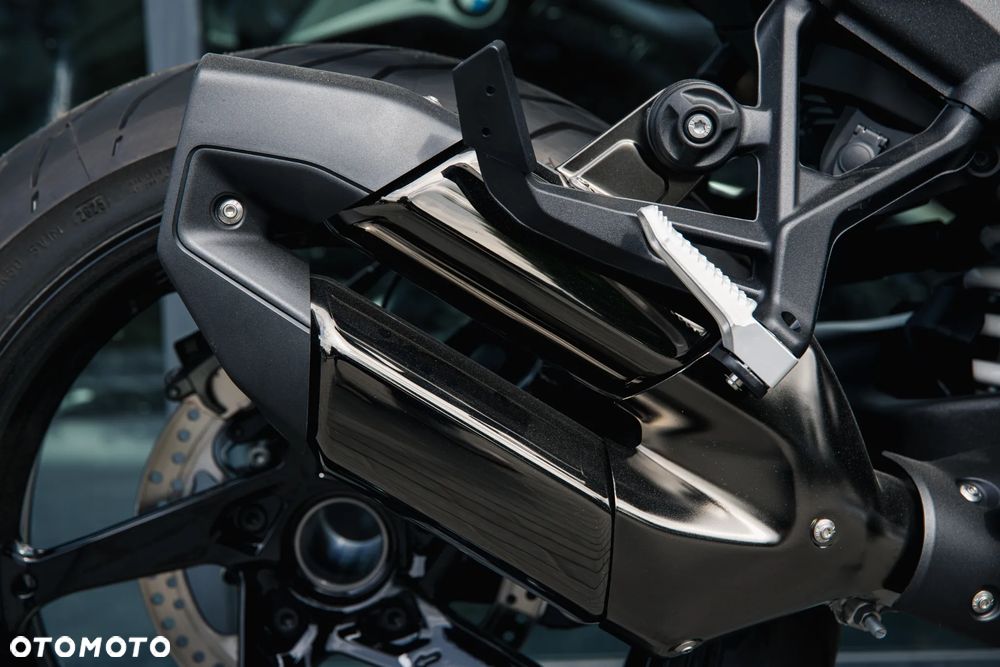 BMW R - 10