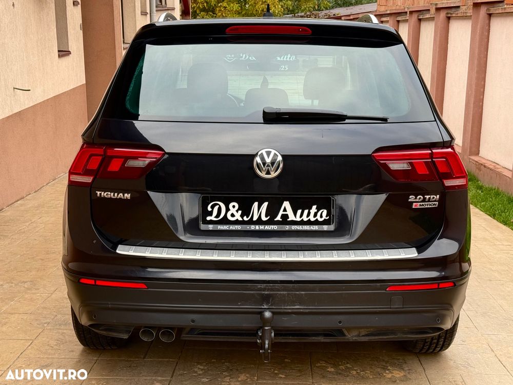 Volkswagen Tiguan - 12