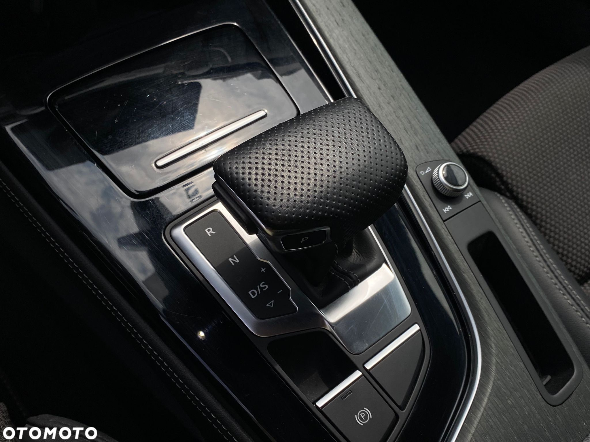 Audi A4 40 TFSI mHEV S Line S tronic - 16